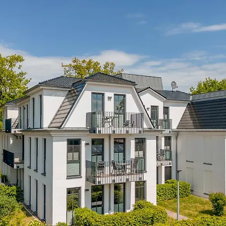 Strandhaus 09 *